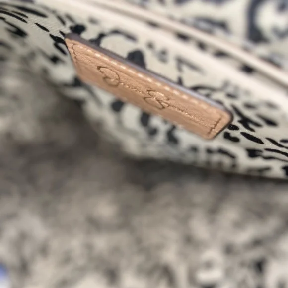 Jessica Simpson Brown Studded bag - Picture 4 of 6